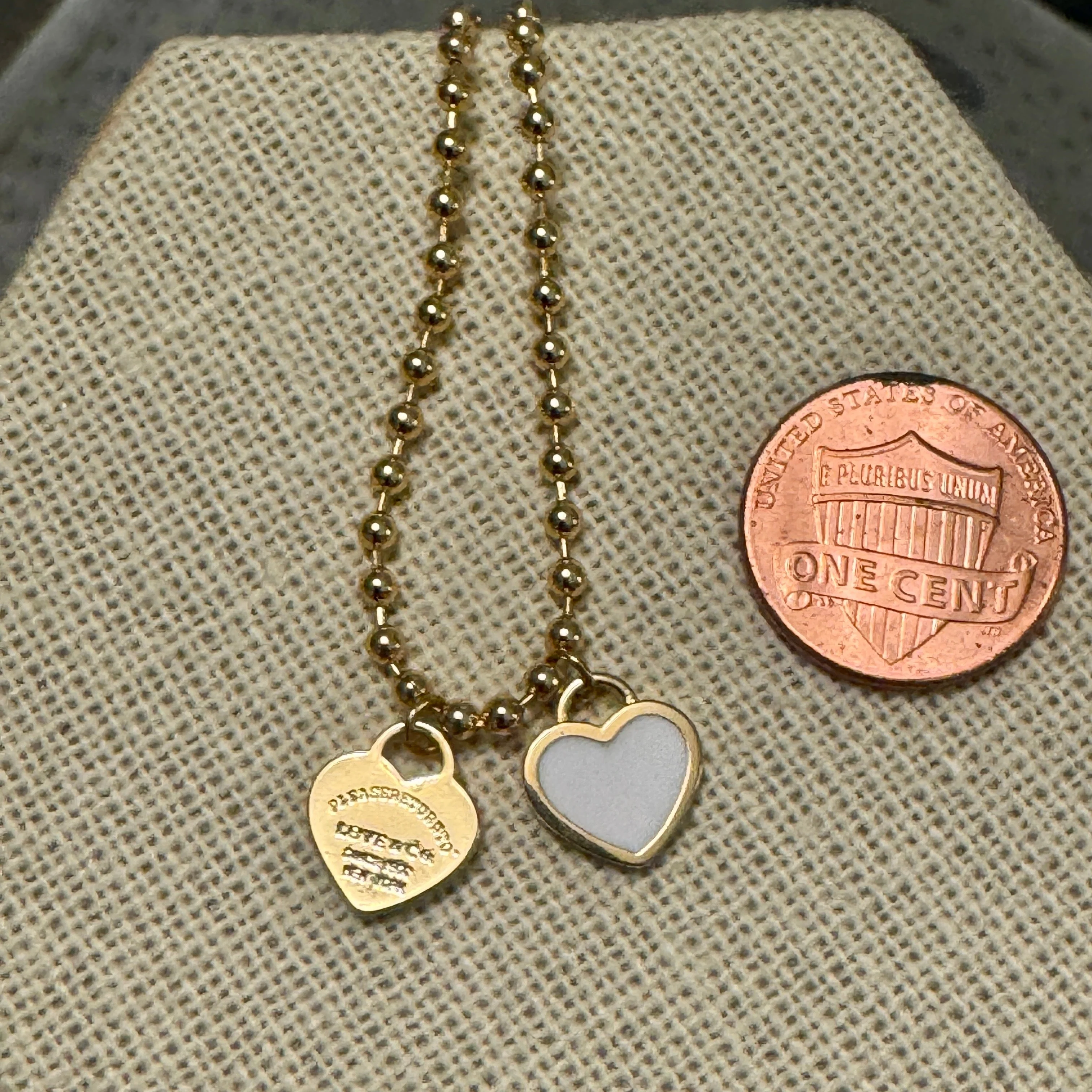 DOUBLE HEARTS ON BALL CHAIN - Gold - Image 12