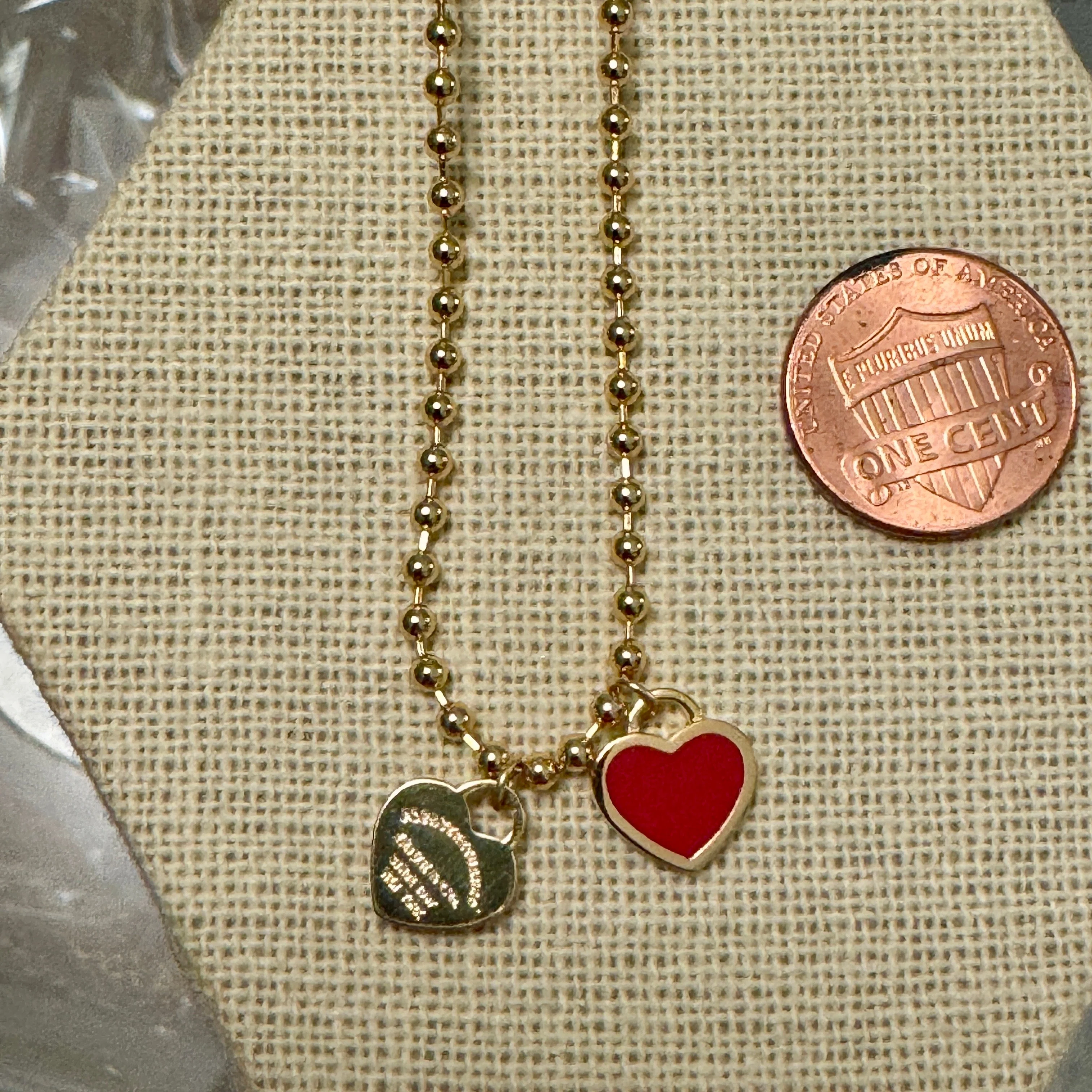 DOUBLE HEARTS ON BALL CHAIN - Gold - Image 13