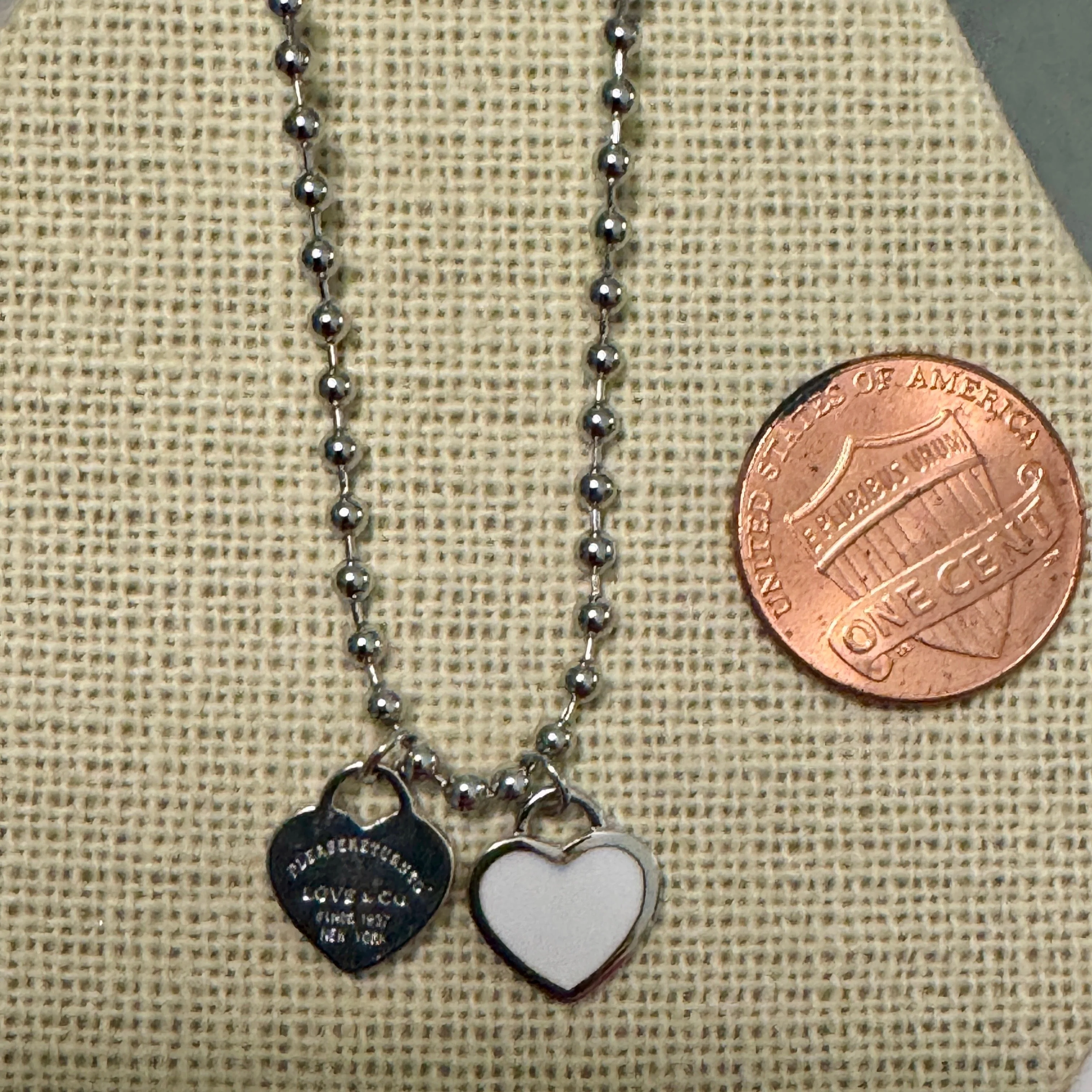 DOUBLE HEARTS ON BALL CHAIN - Silver - Image 10