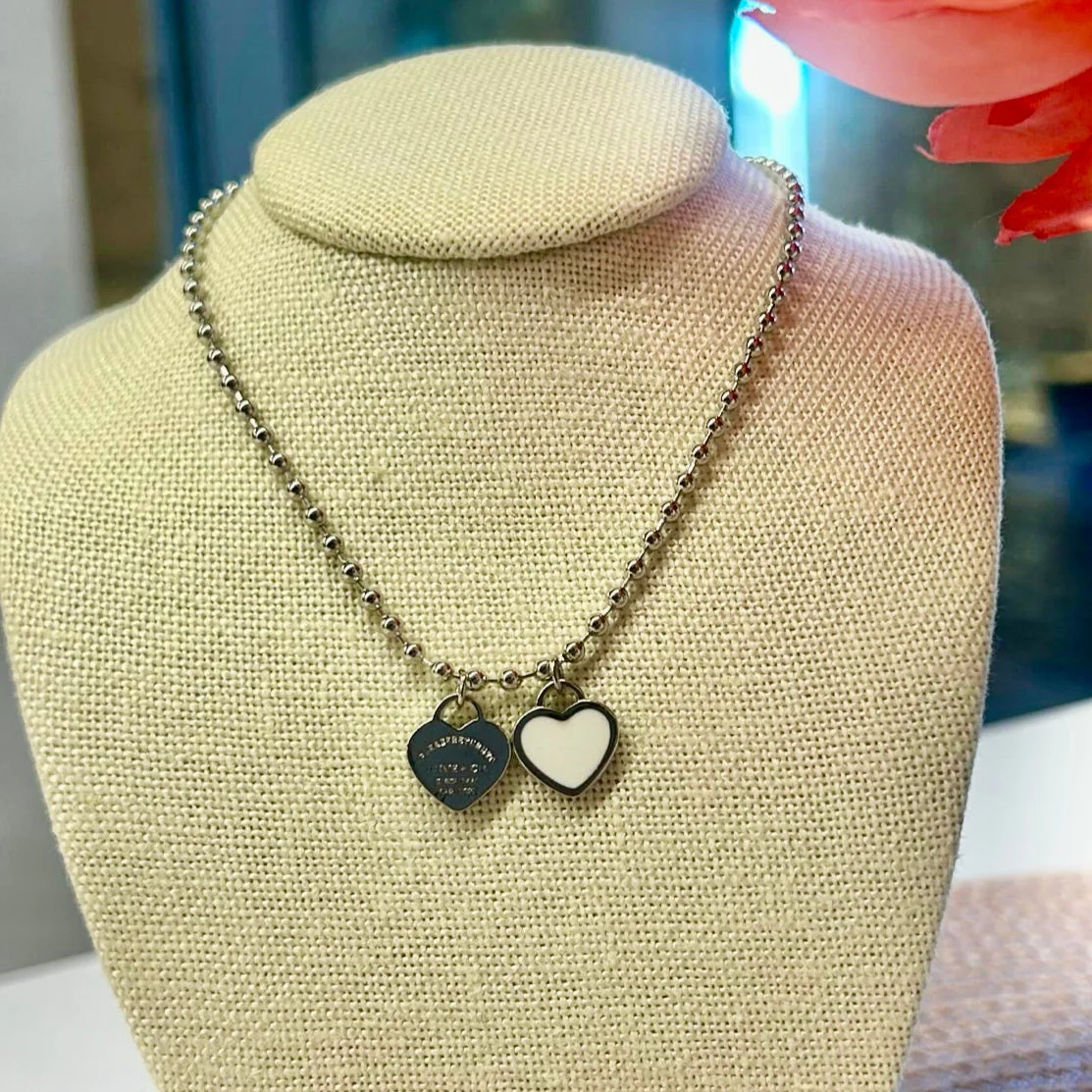 DOUBLE HEARTS ON BALL CHAIN - Silver - Image 3