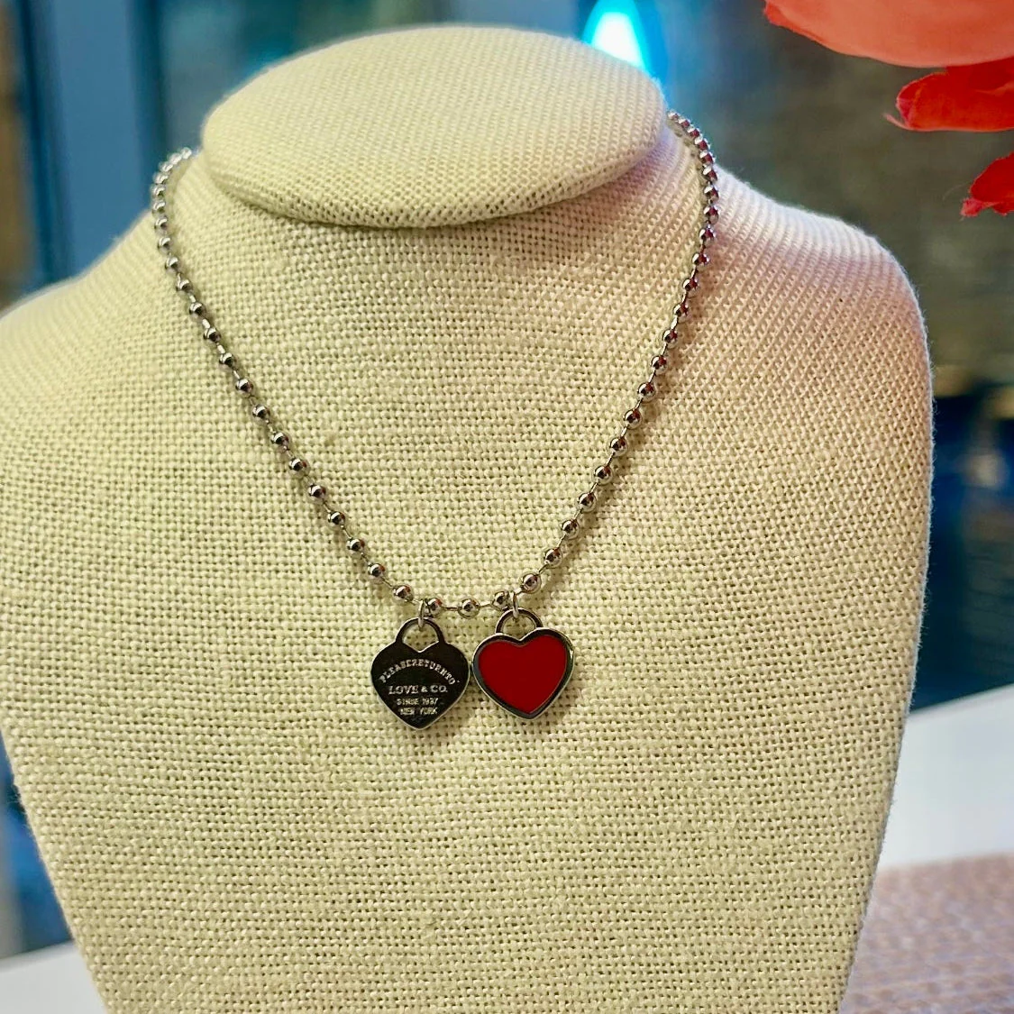 DOUBLE HEARTS ON BALL CHAIN - Silver - Image 7