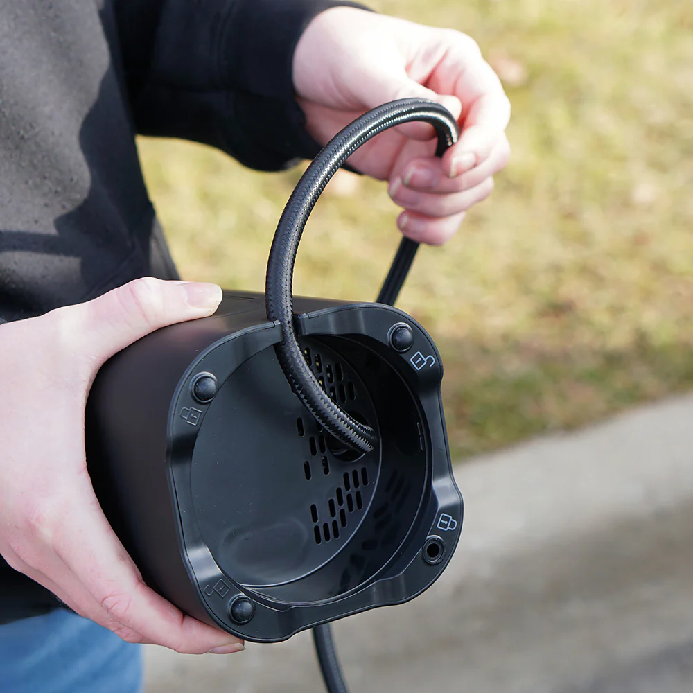 NeverGoFlat - Portable Air Compressor, Power Bank & Flashlight - Image 7