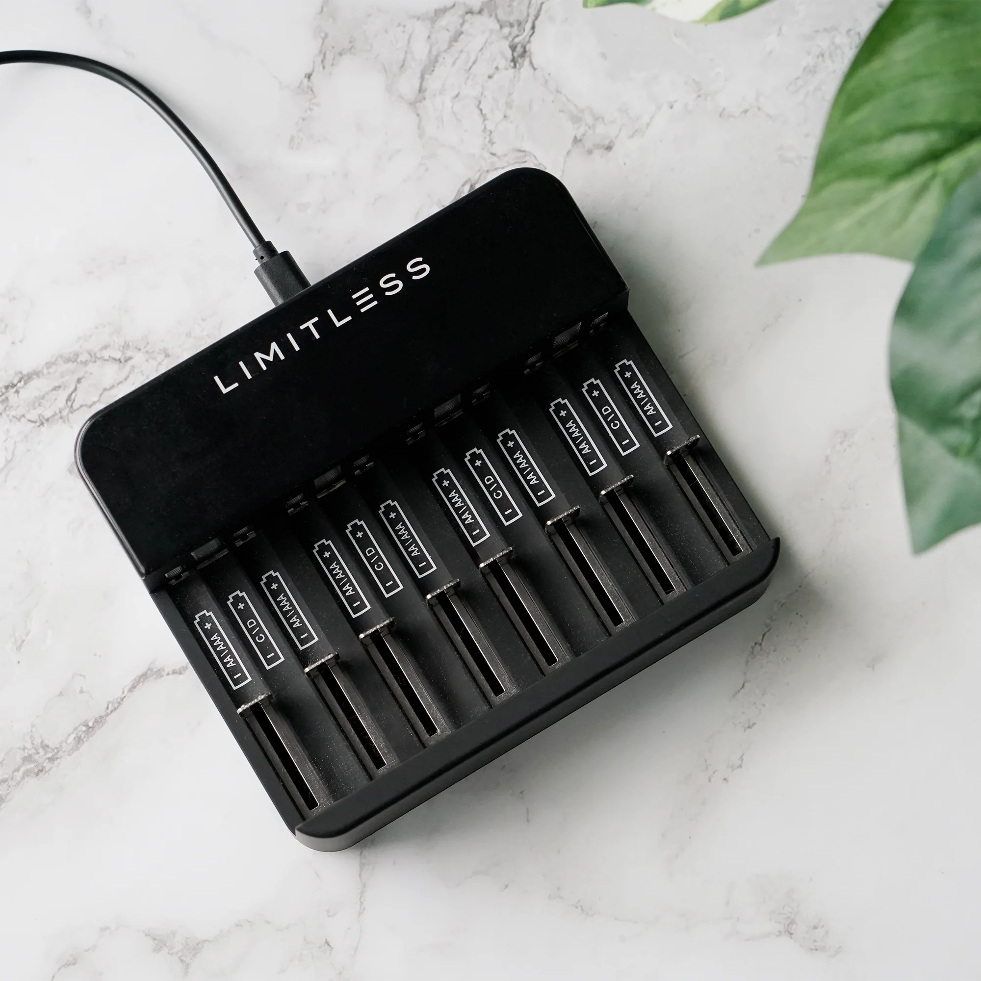 Universal NiMH Battery Charging System With Rechargeable Batteries - Image 14